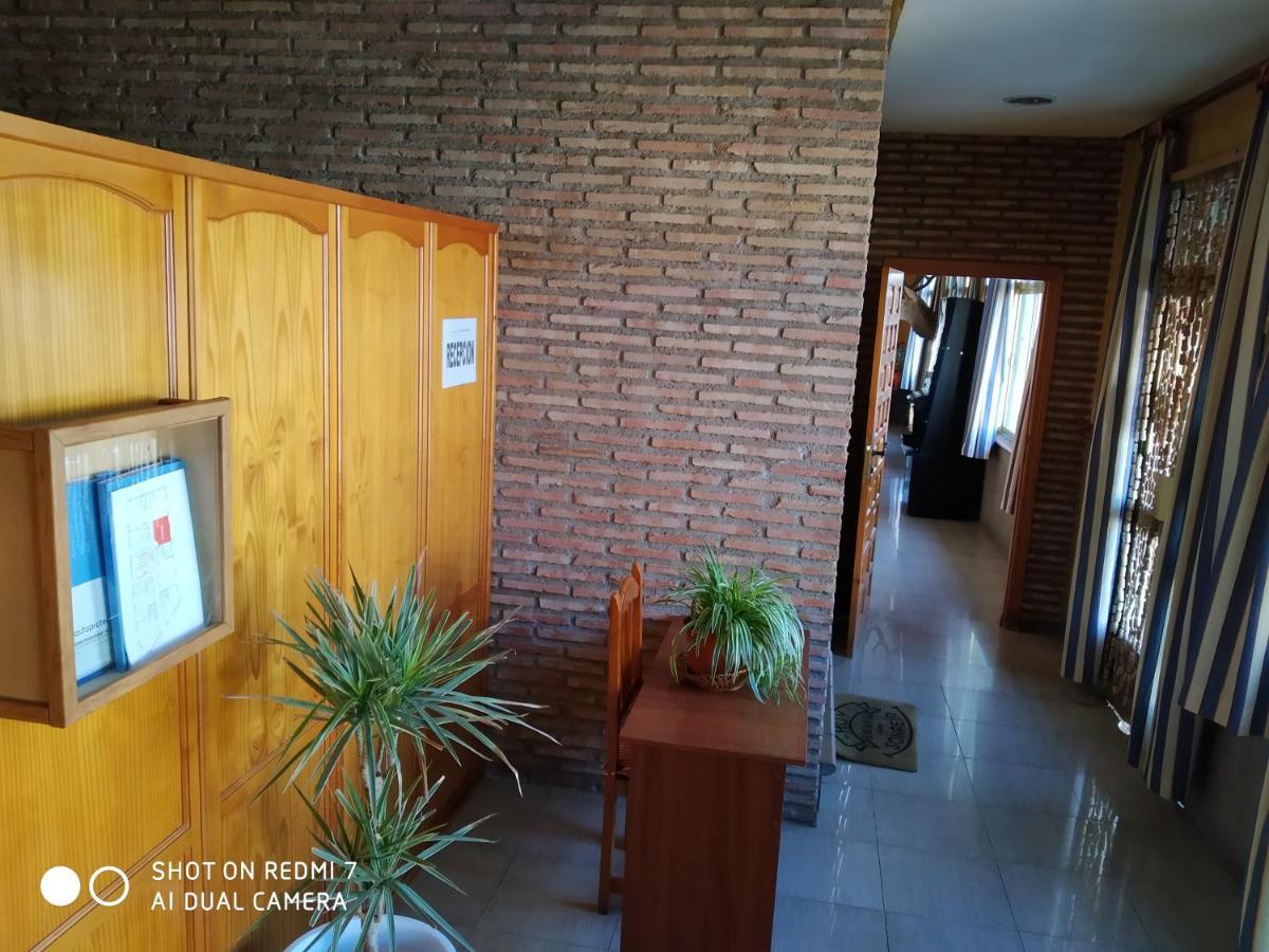 Hostal Restaurante El Parador Alcaracejos Kültér fotó